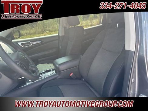 Used 2020 Nissan Pathfinder S image 19