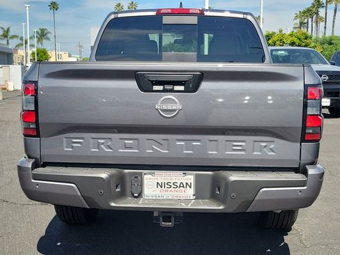 New 2026 Nissan Frontier SV w/ SV Convenience Package RWD image 21