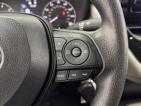 Used 2024 Toyota Corolla LE image 22