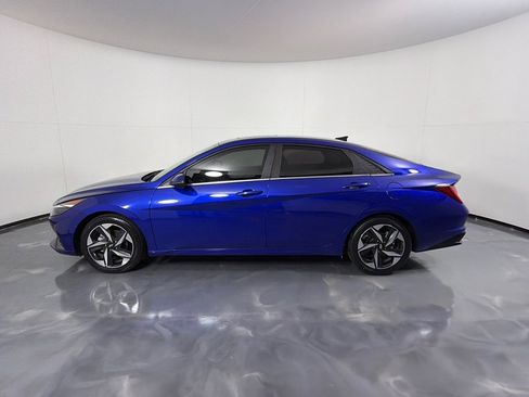 Used 2023 Hyundai Elantra Limited FWD image 8