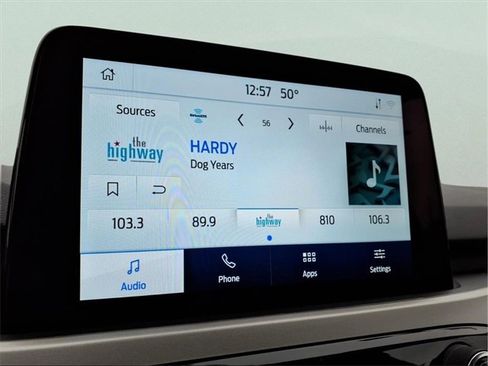 Used 2022 Ford Escape SE image 17