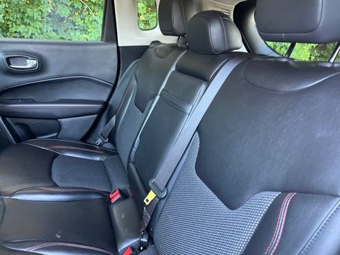 Used 2020 Jeep Compass Trailhawk AWD/4WD image 53