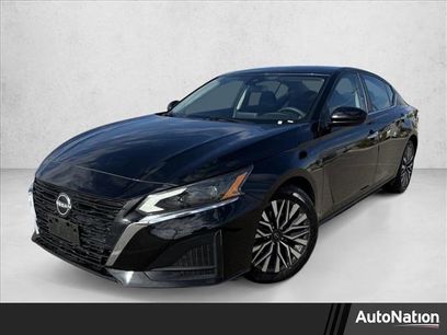 Used 2023 Nissan Altima 2.5 SV