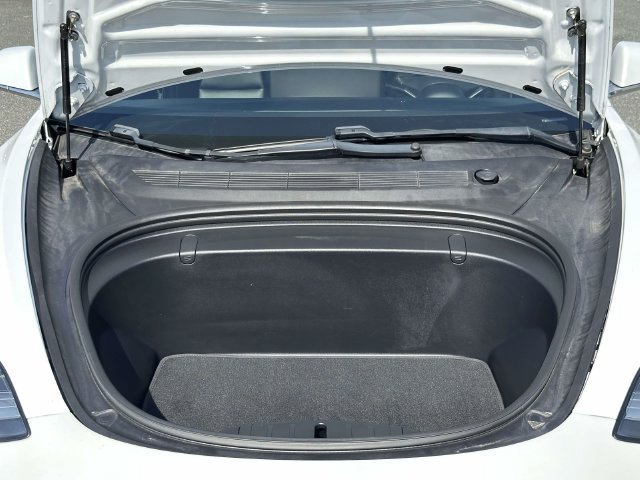 Used 2018 Tesla Model 3 Long Range RWD image 11