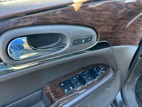 Used 2014 Buick Enclave Leather w/ Trailering Provision Package image 14