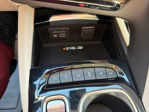 Certified 2023 Buick Envision Avenir AWD/4WD image 37
