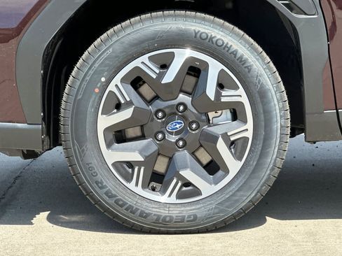 New 2026 Subaru Forester Premium AWD/4WD image 32