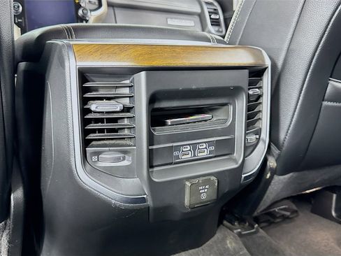 Used 2022 RAM 1500 Laramie w/ Laramie Southwest Edition AWD/4WD image 13