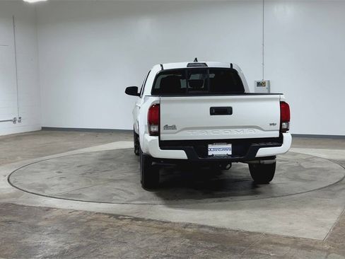 Used 2023 Toyota Tacoma SR image 8