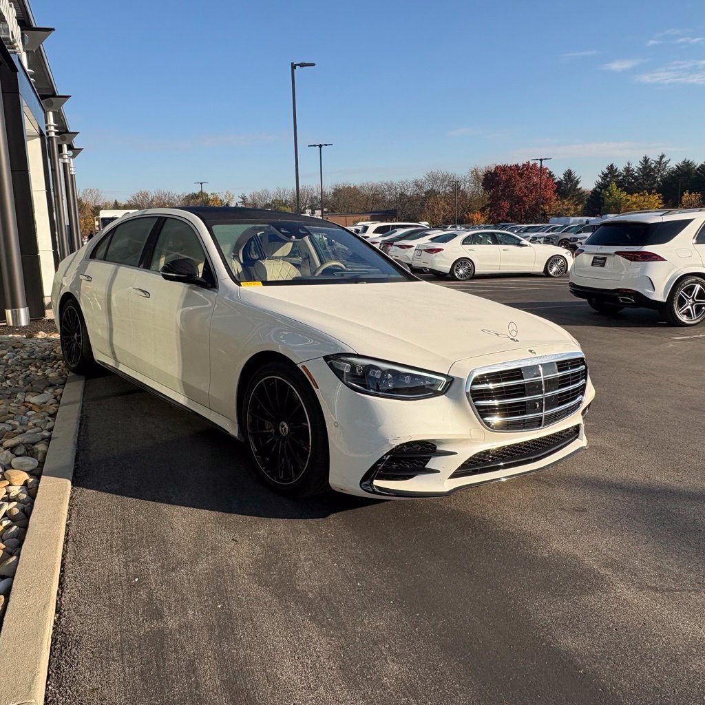 Used 2022 Mercedes-Benz S 580 4MATIC Sedan image 4