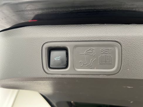 Used 2021 Ford Expedition Limited w/ Cargo Package RWD image 52