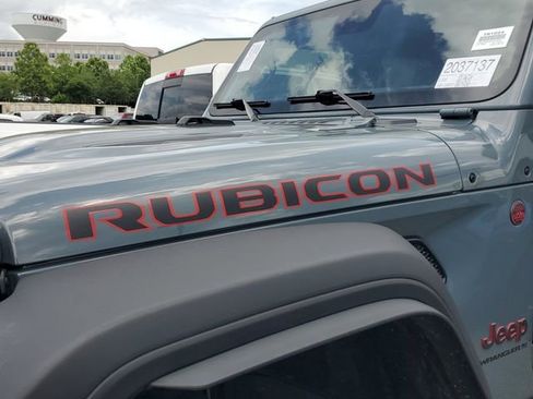 Certified 2024 Jeep Wrangler Unlimited Rubicon w/ Convenience Group AWD/4WD image 6