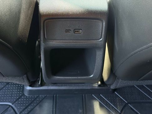 Used 2025 Chevrolet Trax RS w/ Driver Confidence Package FWD image 13
