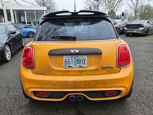Used 2016 MINI Cooper S image 4