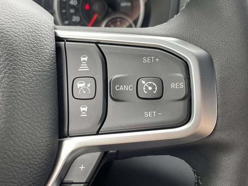 New 2026 RAM 3500 Big Horn AWD/4WD image 30