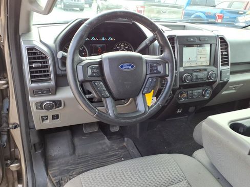 Used 2019 Ford F150 XLT w/ Equipment Group 302A Luxury AWD/4WD image 10