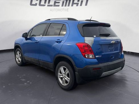 Used 2016 Chevrolet Trax LT w/ LT Sun and Sound Package image 3