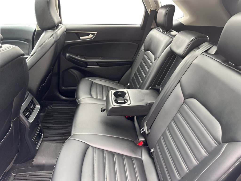 Used 2022 Ford Edge SEL w/ Convenience Package AWD/4WD image 16