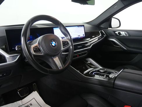 Certified 2025 BMW X6 xDrive40i AWD/4WD image 11