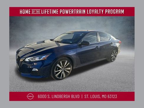 Used 2022 Nissan Altima 2.5 SR image 1