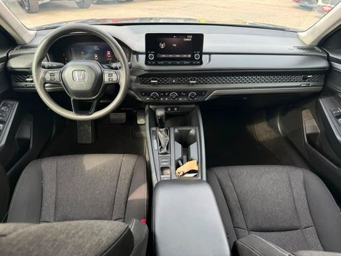 Used 2024 Honda Accord EX image 8