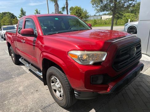 Used 2018 Toyota Tacoma SR w/ SR Convenience Package RWD image 2