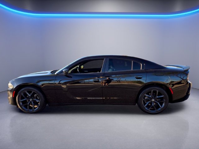 Used 2022 Dodge Charger SXT w/ Blacktop Package RWD image 8