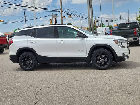 Used 2024 GMC Terrain AT4 w/ Tech Package AWD/4WD image 14