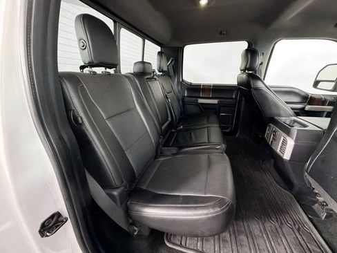 Used 2015 Ford F150 Lariat w/ Equipment Group 502A Luxury AWD/4WD image 26