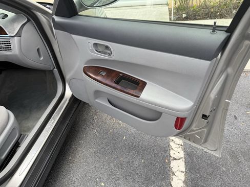 Used 2007 Buick LaCrosse CX FWD image 14