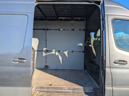 Used 2022 Mercedes-Benz Sprinter 3500 image 14