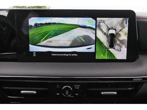 Certified 2025 Nissan Kicks SR FWD image 26