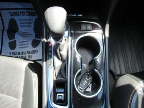 Used 2022 Chevrolet Equinox Premier AWD/4WD image 15