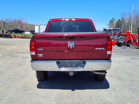 Used 2021 RAM 1500 Classic SLT image 6