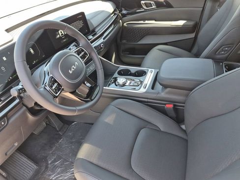 New 2026 Kia Carnival SX Prestige image 8