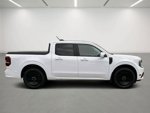 Used 2025 Ford Maverick Lobo image 5