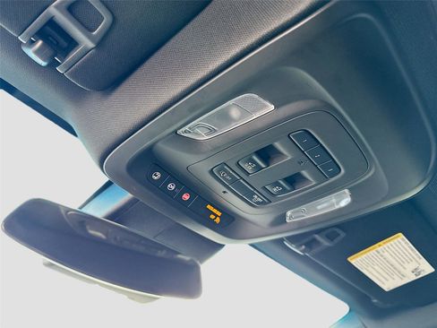 Used 2022 Cadillac CT4 V Blackwing w/ Carbon Fiber 1 Package image 13