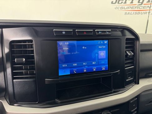 Used 2024 Ford F250 XLT w/ FX4 Off-Road Package image 17