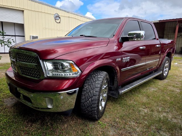 Used 2017 RAM 1500 Laramie w/ Convenience Group AWD/4WD image 5
