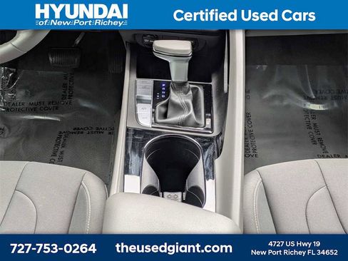 Used 2023 Hyundai Elantra SEL w/ Convenience Package image 18