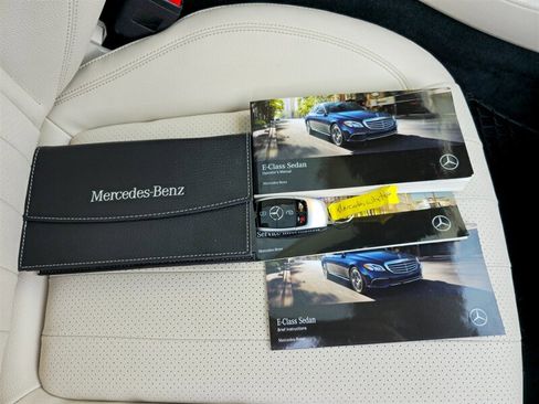 Used 2018 Mercedes-Benz E 400 4MATIC Sedan w/ Premium 1 Package image 36