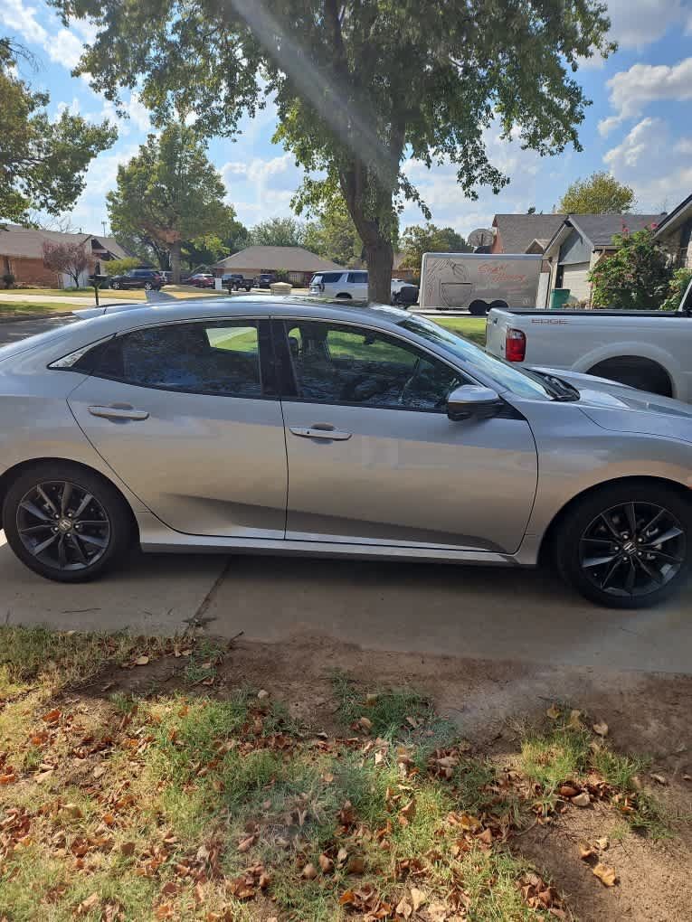 Used 2020 Honda Civic EX image 4