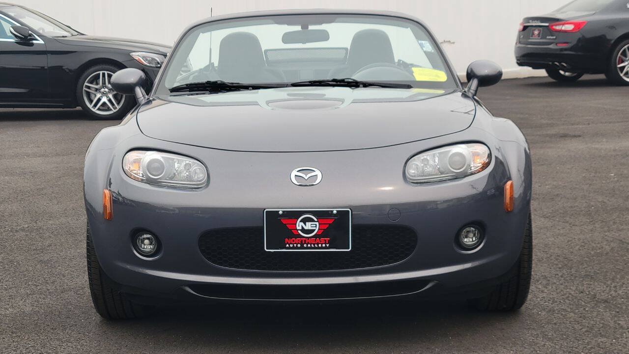 Used 2007 MAZDA MX-5 Miata Sport RWD image 4