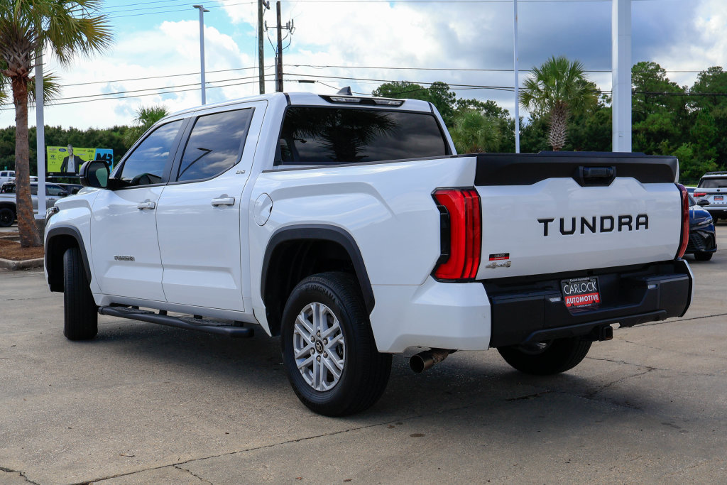 Used 2025 Toyota Tundra SR5 w/ SR5 Premium Package AWD/4WD image 22
