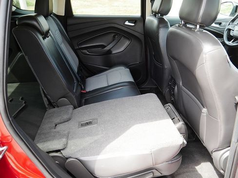 Used 2019 Ford Escape SE AWD/4WD image 46