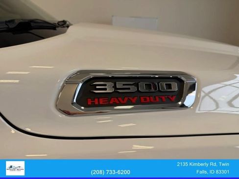 Used 2025 RAM 3500 Tradesman w/ Chrome Appearance Group AWD/4WD image 31