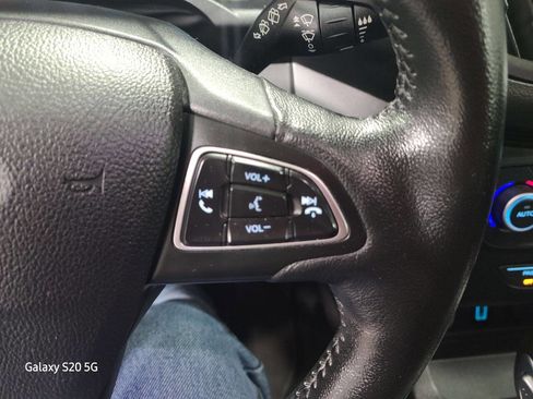 Used 2019 Ford Escape SEL image 26