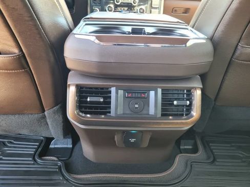 Used 2025 Ford F150 King Ranch w/ FX4 Off-Road Package AWD/4WD image 15
