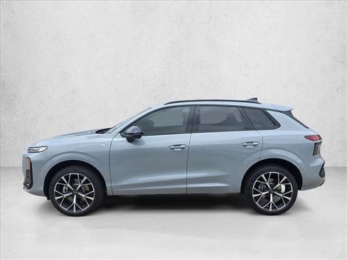 New 2026 Audi Q3 quattro 2.0T AWD/4WD image 8
