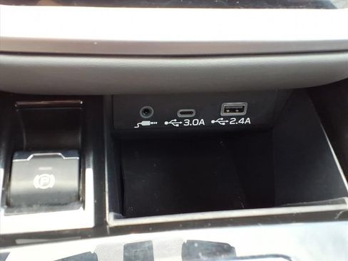 Used 2025 Subaru Outback Onyx Edition AWD/4WD image 26